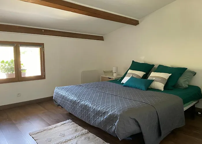 Maison Campagne Aixoise